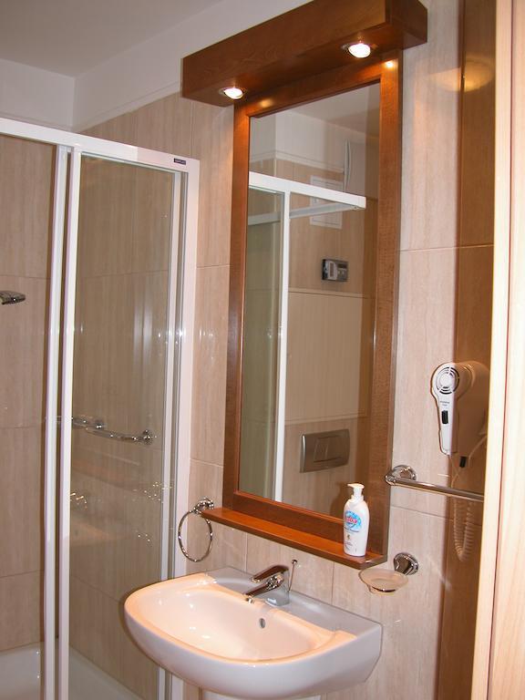 Apartman Golf Lux Buk Room photo